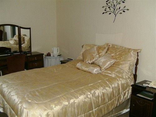 George Washington Inn Карнфорт Экстерьер фото
